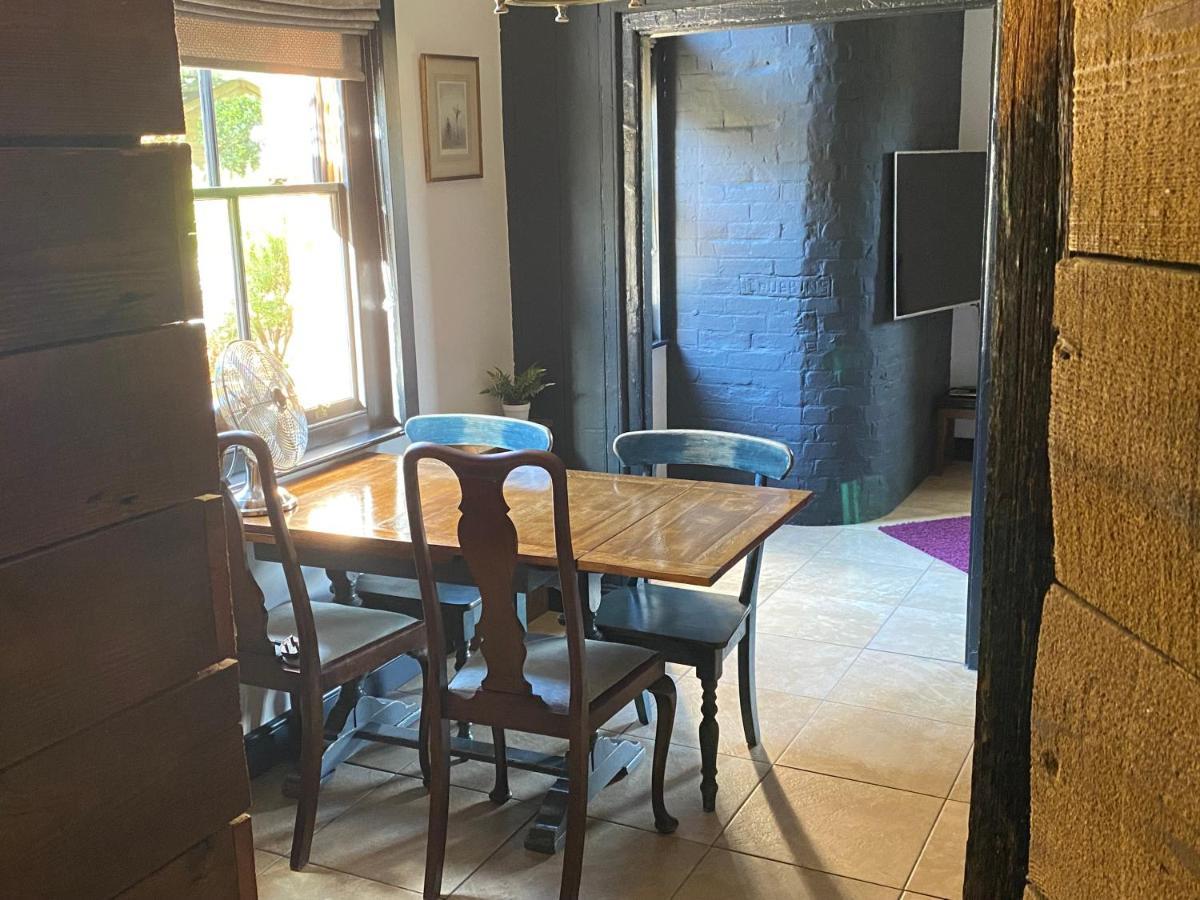 Blundeston Betsey Trotwood. Historic Stylish 2-Bed Cottage. מראה חיצוני תמונה