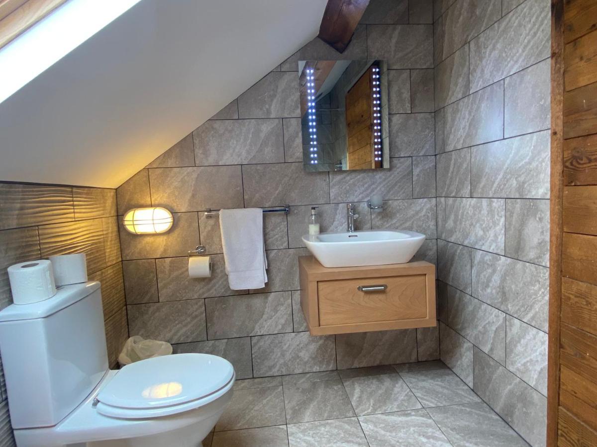 Blundeston Betsey Trotwood. Historic Stylish 2-Bed Cottage. מראה חיצוני תמונה